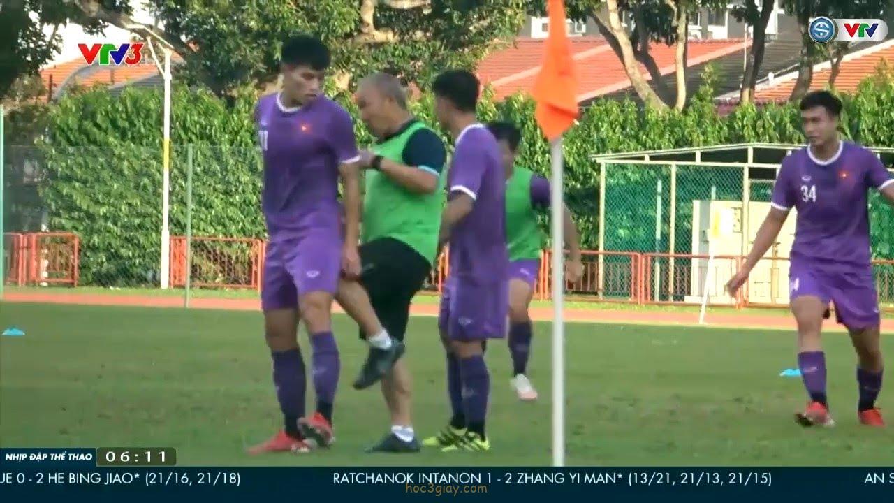 HLV Park Hang Seo tham gia đá với học trò và cái kết AFF Cup 2020